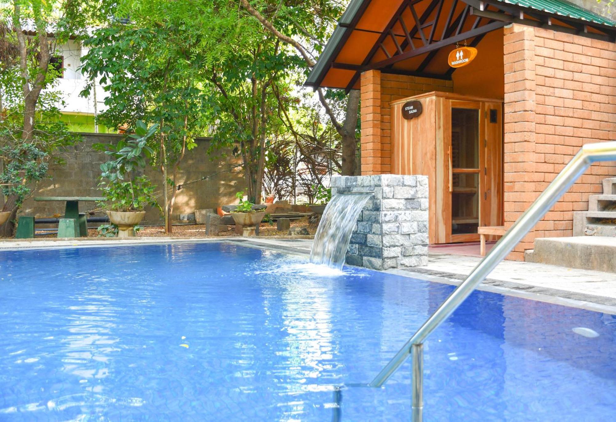 Hotel Gala Addara Dambulla Exterior photo